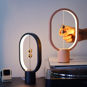 Candeeiro de mesa LED com interruptor magnético