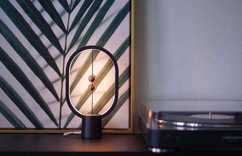 LED-Tischleuchte mit Magnetschalter