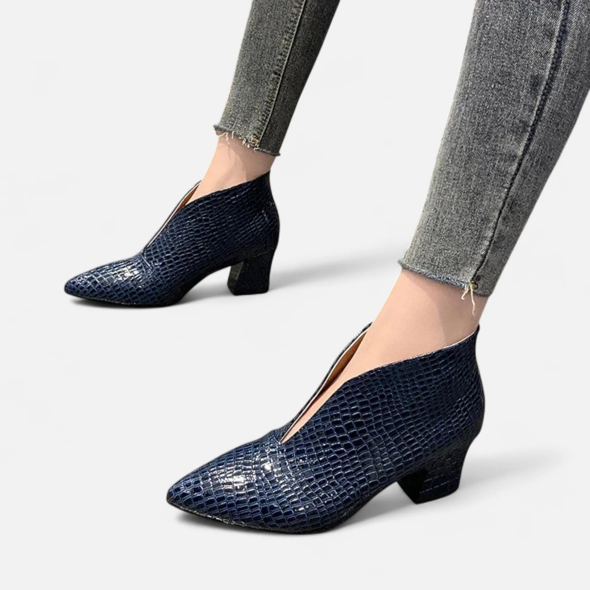 Moritz™ | Damen-Ankle-Boots aus Lackleder mit V-Ausschnitt